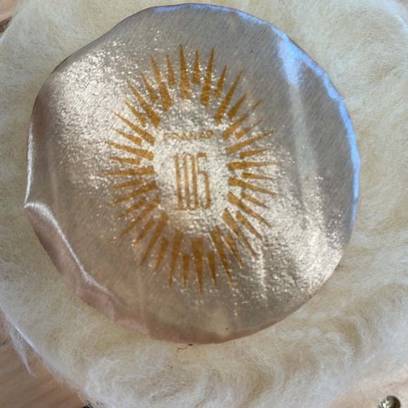 Vintage Franad 105 bath powder. - Picture 4 of 7